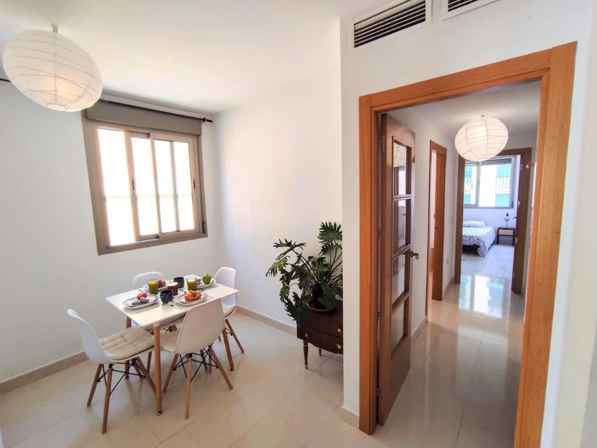 Manuela Nogales Apartments! Малага Екстериор снимка